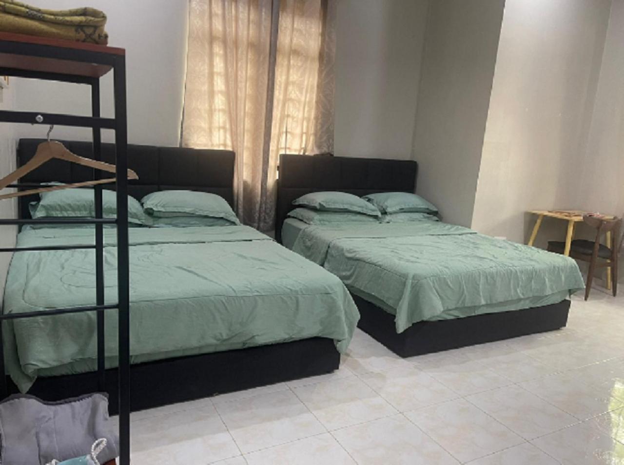 Faris'S Homestay & Resort Pasir Puteh Exterior photo